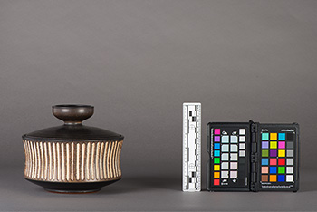 Lidded Jar by Harrison McIntosh - The Huntington